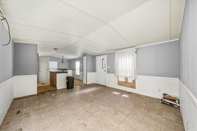 130 Ridge Rd, House other with 3 bedrooms, 2 bathrooms and 4 parking in Lancing TN | Image 12