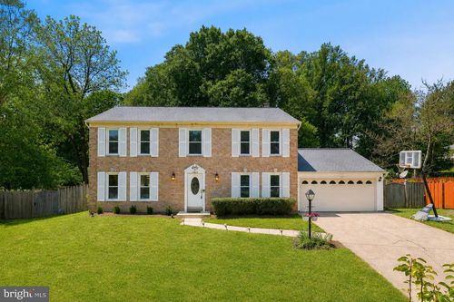 10240 Colebrook Ave, POTOMAC, MD, 20854-1814 | Card Image