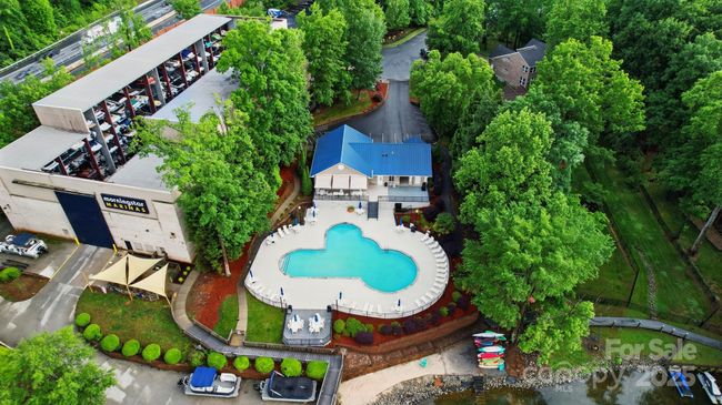 21300 Crown Lake Dr, House other with 4 bedrooms, 3 bathrooms and null parking in Cornelius NC | Image 47