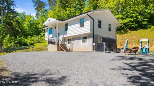 1209 E Bullrun Valley Dr, Powell, TN, 37849-2816 | Card Image