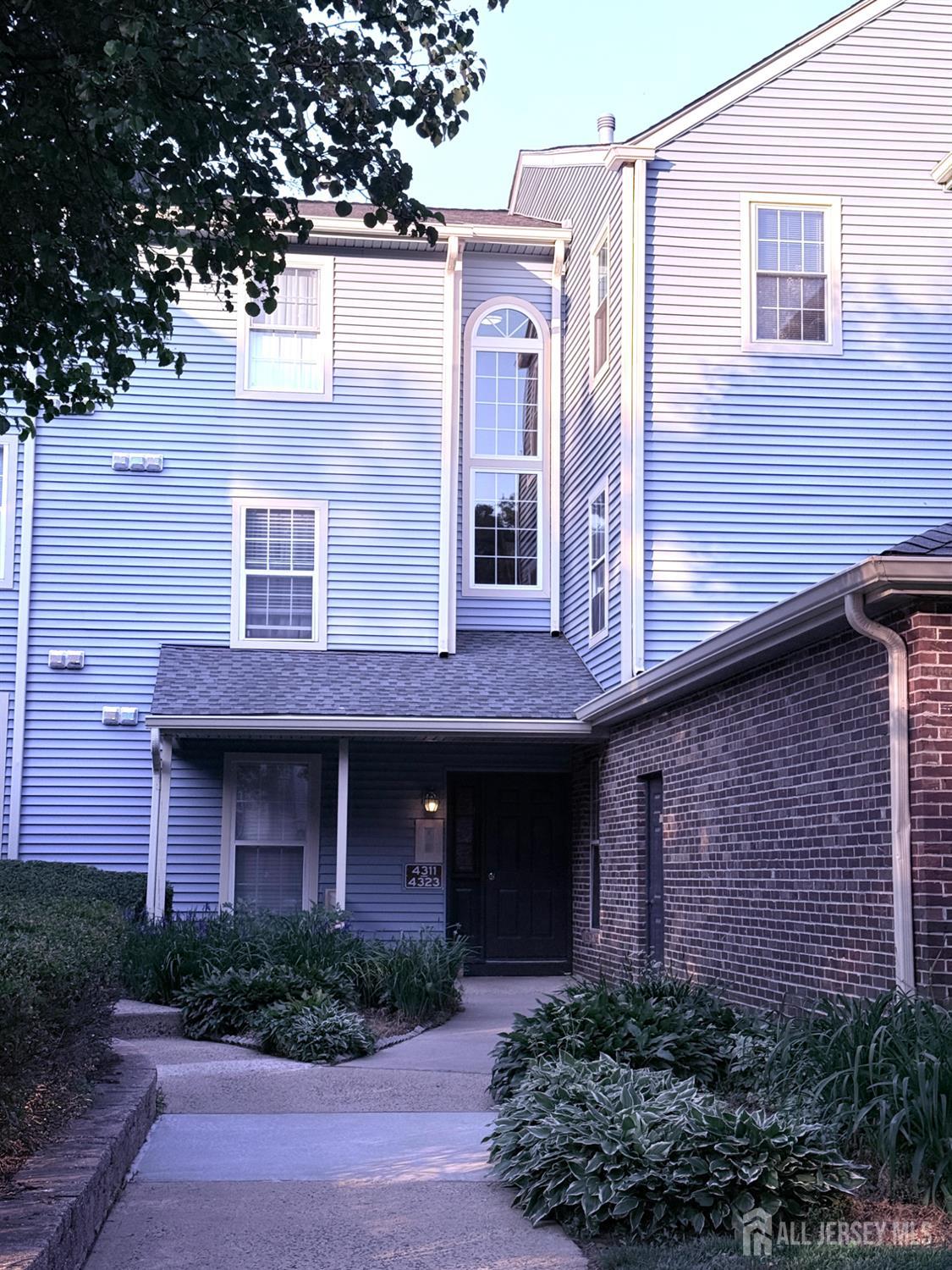 Residential Lease in South Brunswick