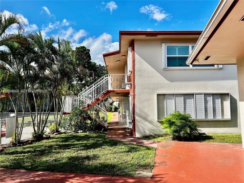 34b-2918 Funston St, Hollywood, FL, 33020-5630 | Card Image