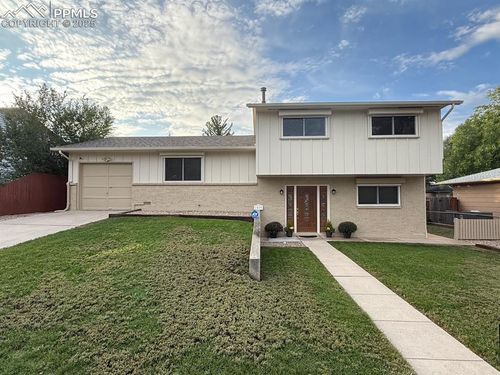 1519 Saratoga Dr, Colorado Springs, CO, 80910-1902 | Card Image