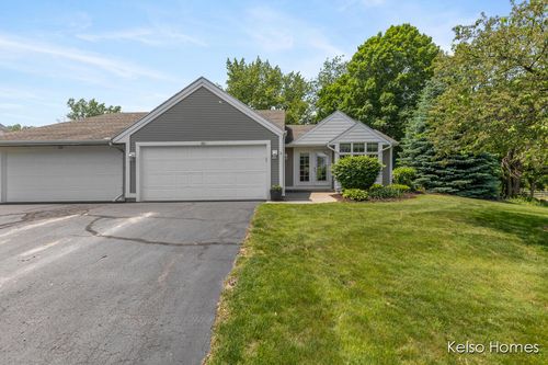 766 Clarewood Ct, Holland, MI, 49423-7611 | Card Image