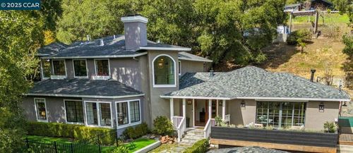 125 Sleepy Hollow Ln, Orinda, CA, 94563-1340 | Card Image