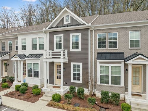 2026 Morrison Ridge Dr, Nashville, TN, 37221-1551 | Card Image