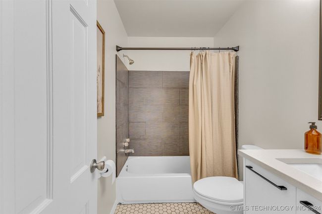 APT-15 - 1107 45 Th Pl, Condo with 2 bedrooms, 2 bathrooms and null parking in Tulsa OK | Image 30
