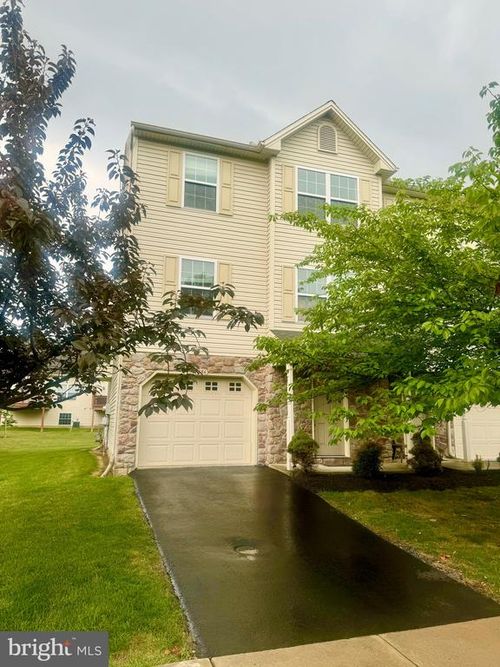 184 Mapleton Dr, HARRISBURG, PA, 17112-3638 | Card Image