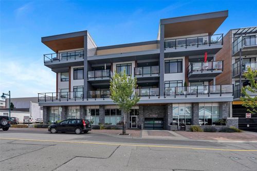 302-9775 Fourth St, Sidney, BC, V8L2Z8 | Card Image