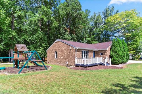 13490 Melissa Dr, Smithfield, VA, 23430-7058 | Card Image