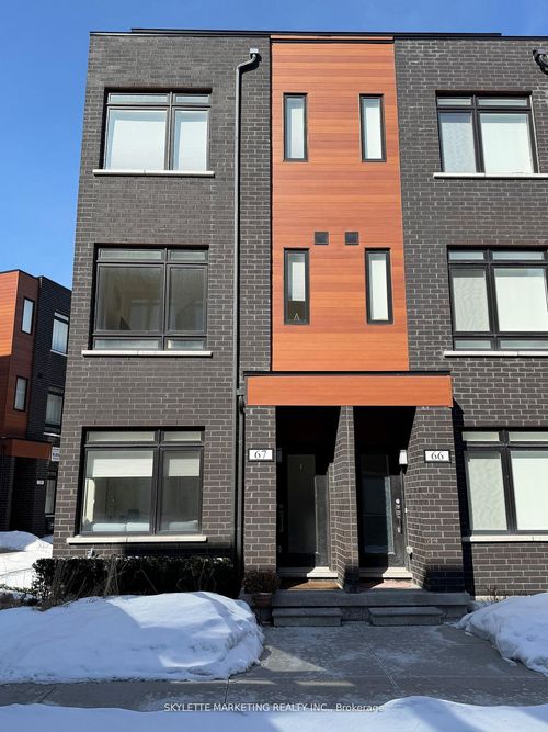 67-370b Red Maple Rd, Richmond Hill, ON, L4C6P5 | Card Image