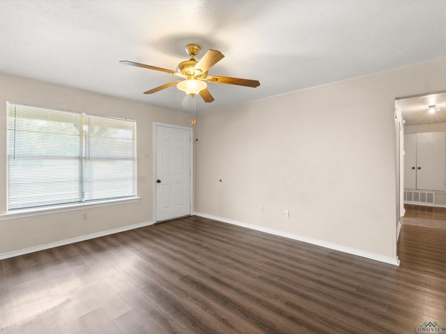 1208 Family World, House other with 3 bedrooms, 1 bathrooms and null parking in Big Sandy TX | Image 4