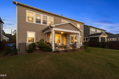 81 Welcome Dr, Fuquay Varina, NC, 27526-4054 | Card Image