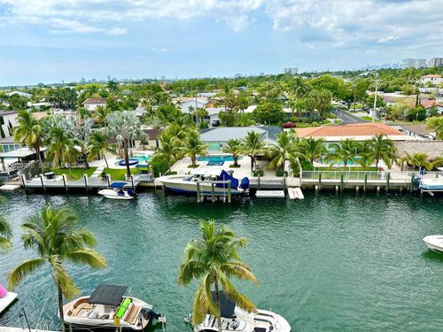 apt-605-2350 Ne 135th St, North Miami, FL, 33181-3529 | Card Image