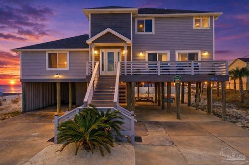 7877 White Sands Blvd, Navarre, FL, 32566-7124 | Card Image