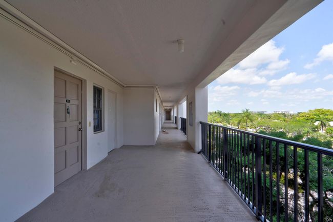 APT-505 - 3050 N Palm Aire Dr, Condo with 1 bedrooms, 1 bathrooms and null parking in Pompano Beach FL | Image 15
