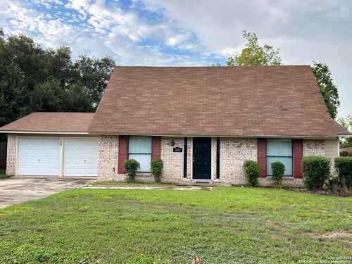 7833 Grass Hollow St, Live Oak, TX, 78233-2917 | Card Image