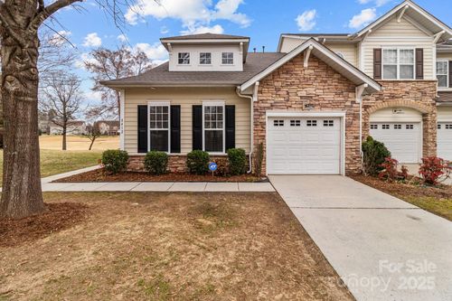 8412 Brookings Dr, Charlotte, NC, 28269-6243 | Card Image