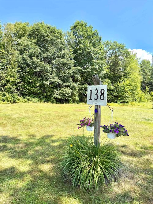 138 Elm St, Lancaster, NH, 03584-3106 | Card Image
