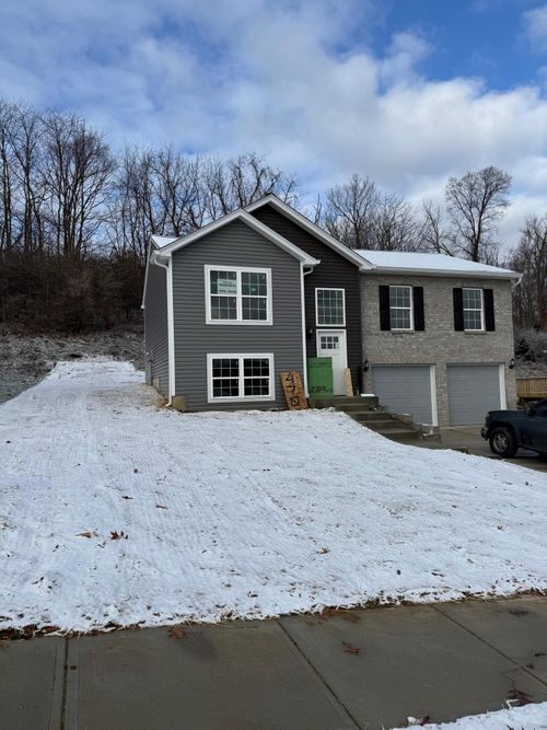 470 Eagle Creek Drive, Dry Ridge, KY, 41035 | Card Image