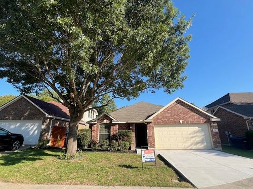 621 Crystal Falls Dr, Mckinney, TX, 75071-3716 | Card Image