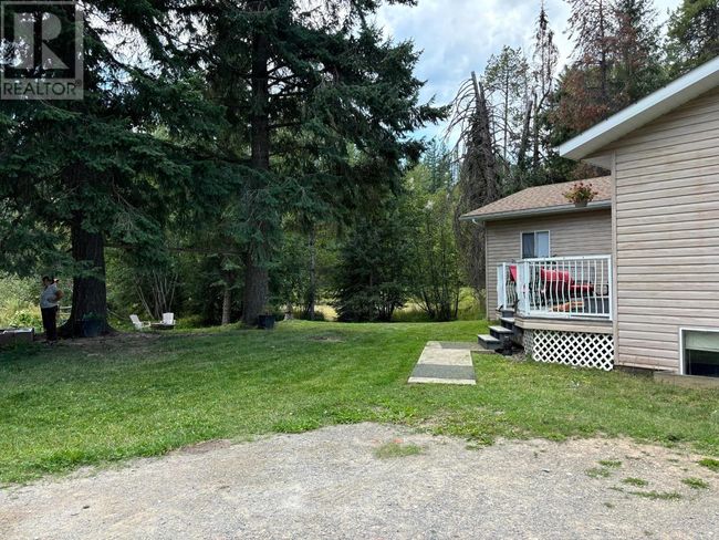 2690 Peasley Rd, House other with 5 bedrooms, 2 bathrooms and 2 parking in Jaffray BC | Image 42