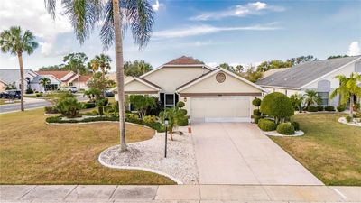 1812 E Del Webb Boulevard, House other with 2 bedrooms, 3 bathrooms and null parking in SUN CITY CENTER FL | Image 1