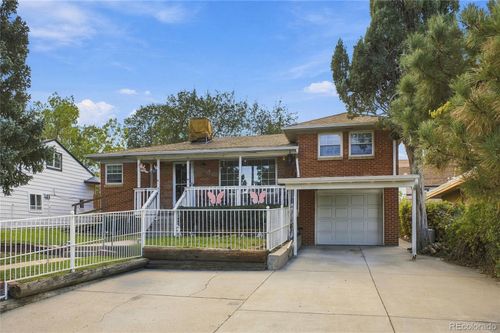 6841 Irving Street, Denver, CO, 80221 | Card Image