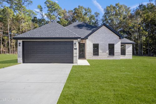 1770 Granhurst Dr, Gautier, MS, 39553-7611 | Card Image