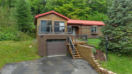 79 State Park Rd, Presque Isle, ME, 04769-5248 | Card Image