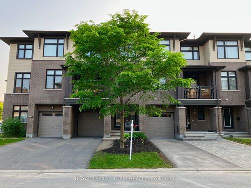 342 Twinflower Way, Nepean, ON, K2J5Z6 | Card Image