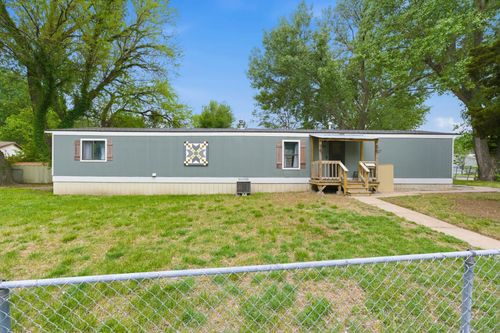 5036 S Broadview Ct, Wichita, KS, 67210-1653 | Card Image