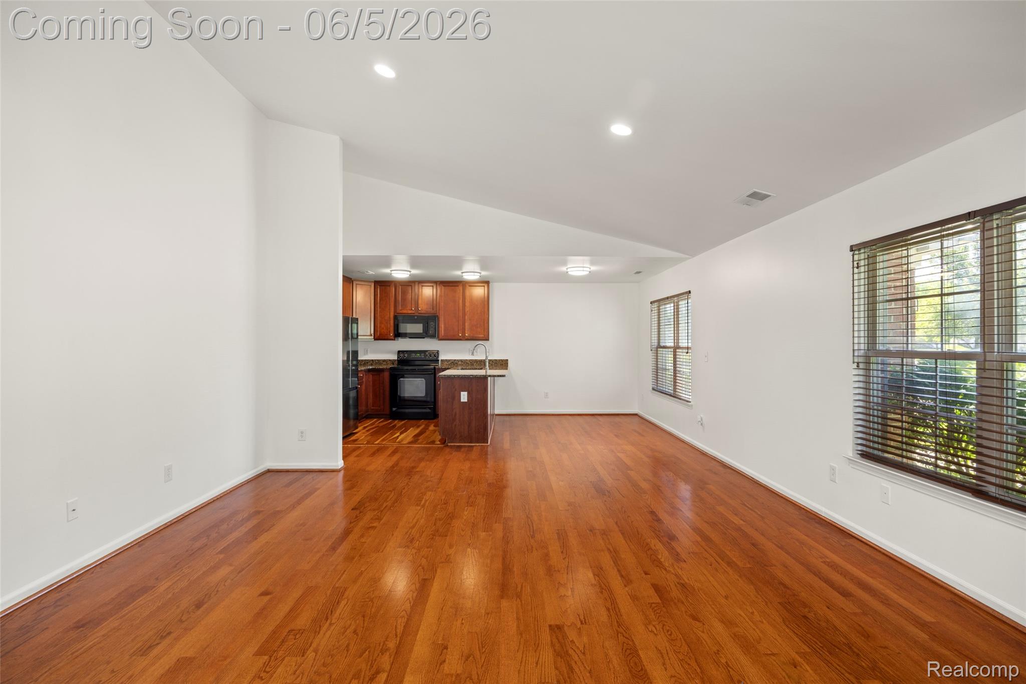 Residential in Van Buren Charter Township 4