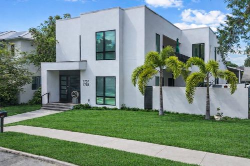 1755 7th St, SARASOTA, FL, 34236-4122 | Card Image