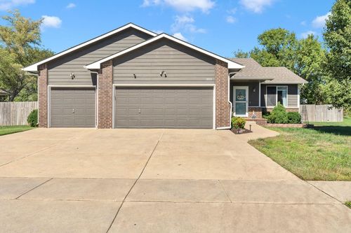 1055 E Splitwood Way Ct., Derby, KS, 67037 | Card Image