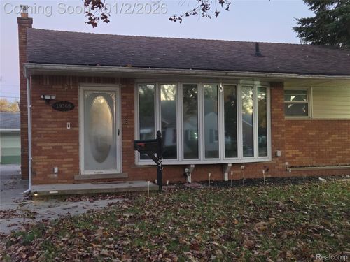 19366 Woodworth, Redford, MI, 48240-2612 | Card Image