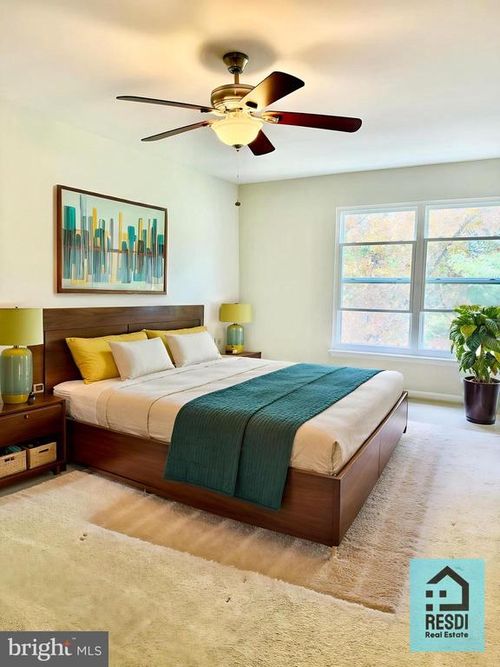 4-18290 Rolling Meadow Way, OLNEY, MD, 20832-1764 | Card Image