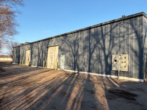 4707 15th Street A, Moline, IL, 61265-7083 | Card Image