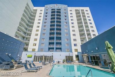 1101 - 211 E Flamingo Road, Home with 1 bedrooms, 1 bathrooms and null parking in Las Vegas NV | Image 2