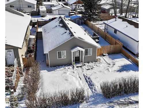 4913 44 St, Drayton Valley, AB, T7A1H3 | Card Image