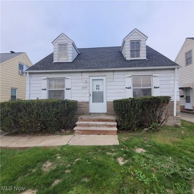 20717 Franklin Road, House other with 3 bedrooms, 1 bathrooms and null parking in Maple Heights OH | Image 1