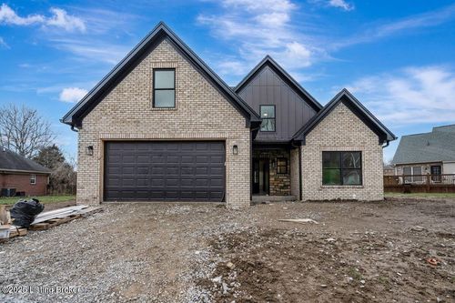 2 Valleywood Ct, Carrollton, KY, 41008-8241 | Card Image