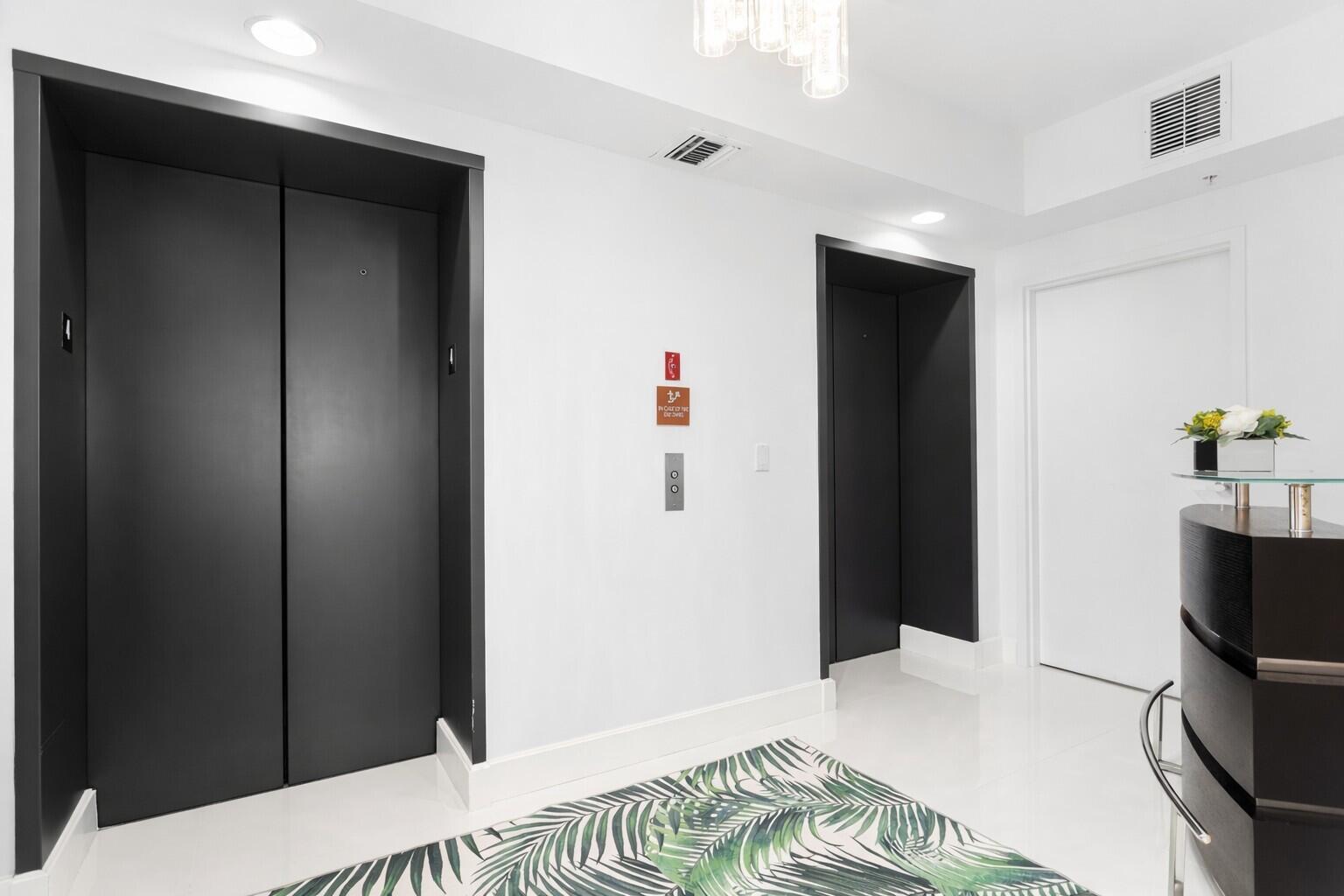 Residential in Hollywood 2