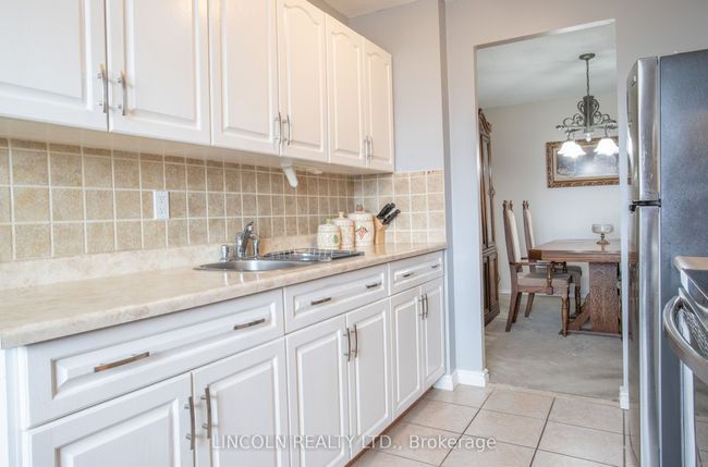 309 - 44 Falby Crt, Condo with 2 bedrooms, 2 bathrooms and 1 parking in Ajax ON | Image 7