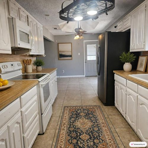 134 Ridgeway Dr, Red Oak, TX, 75154-5126 | Card Image