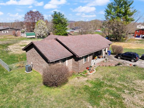 1080 Parkers Mill Rd, Somerset, KY, 42501-3231 | Card Image
