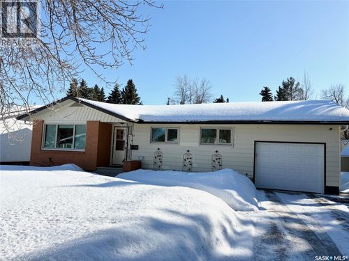 452 Mountview Rd, Yorkton, SK, S3N2L3 | Card Image