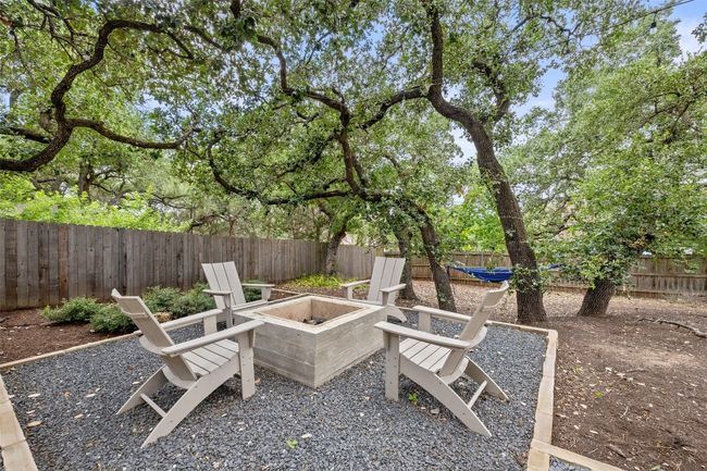 300 Errol Dr, House other with 4 bedrooms, 2 bathrooms and 6 parking in Spicewood TX | Image 27