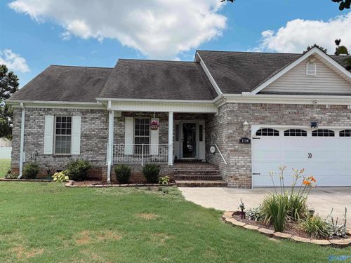 5780 Snake Rd, Athens, AL, 35611-8646 | Card Image