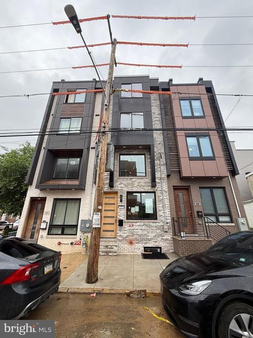 1207 S 26th St, PHILADELPHIA, PA, 19146-3938 | Card Image